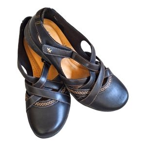 Clarks Roseville Step Mary Jane Leather Flat